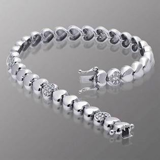 14 karat hvidgulds hjerte armbånd med 0,49 carat diamanter